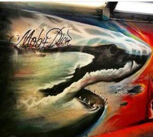 Murales dello street artist Moby Dick