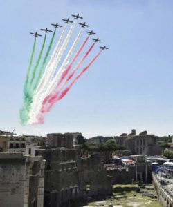 Frecce Tricolori sui cieli di Roma