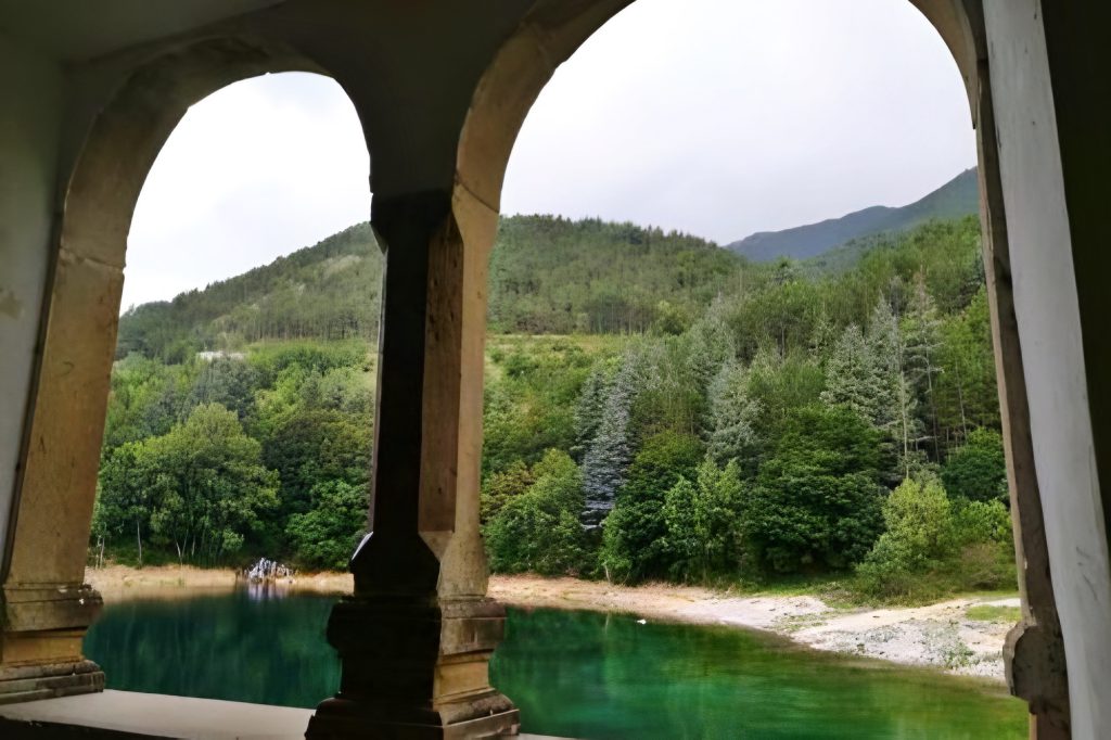 lago San Domenico