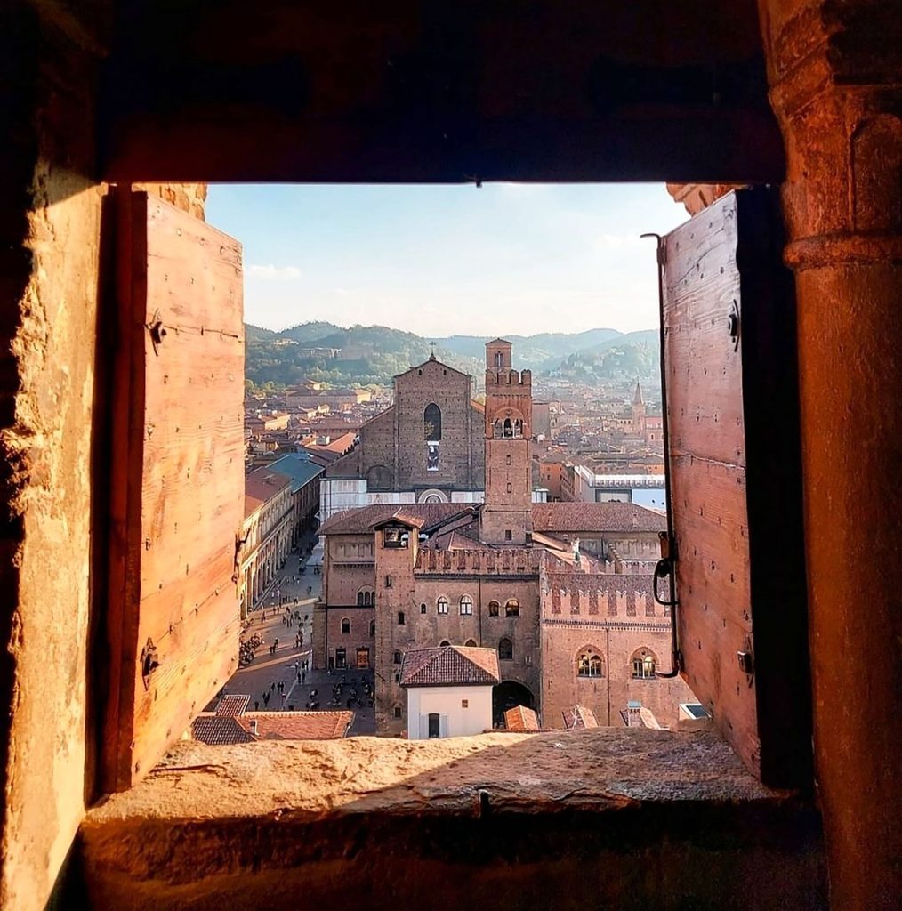 La città di Bologna ha ottenuto diversi riconoscimenti da parte dell'UNESCO