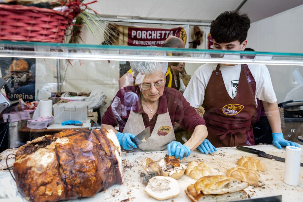 Il Porchettiamo è uno dei festival più interessanti del mondo enogastronomico italiano.