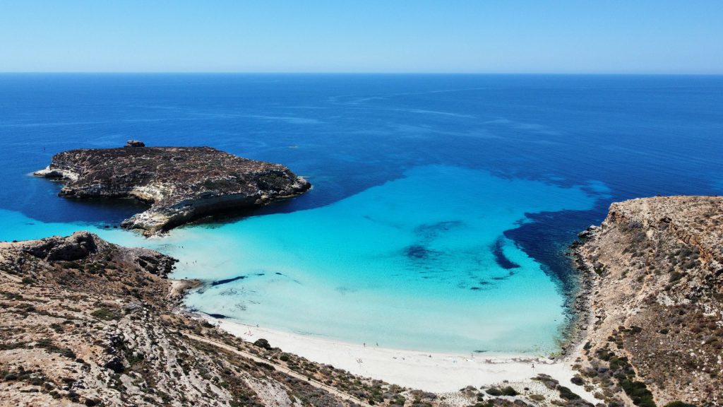 spiaggia dei conigli