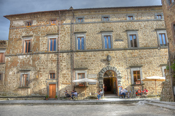 Palazzo degli Alemanni