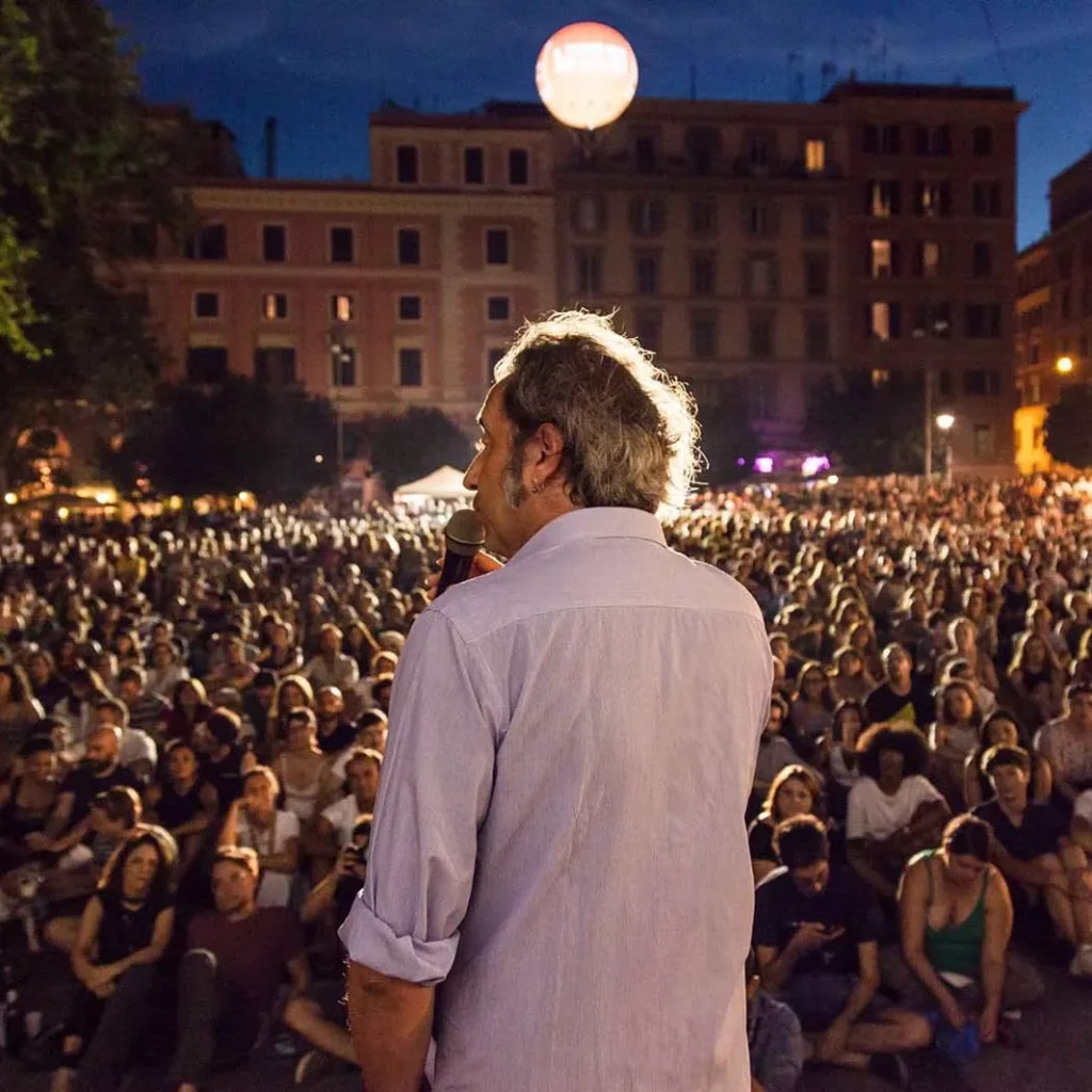 cinema in piazza  - Paolo Sorrentino