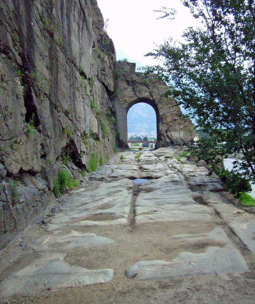 strada consolare romana 