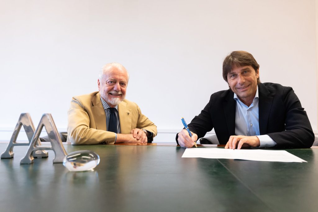 Antonio Conte al Napoli nella ricerca del tricolore